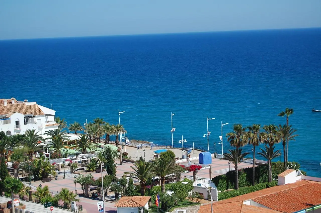 Delfin Nerja Apartment 0*,